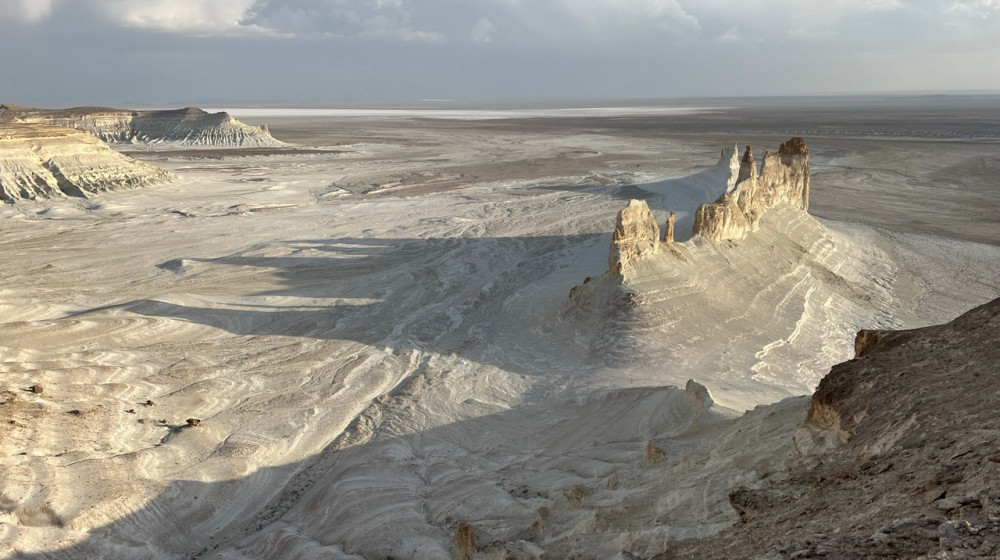 Плато Устюрт: инопланетный мир на границе Казахстана и Узбекистана