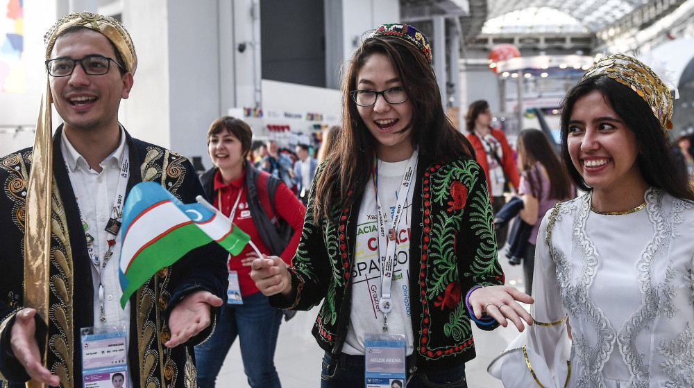 Как ведут себя мужчины в Узбекистане при виде одинокой русской девушки? Испытала на себе