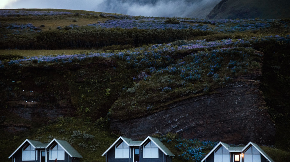 Неужели люди здесь живут? Показываю квартиру исландца в Рейкьявике за 75 000 рублей в сутки