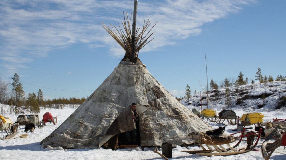 Как не умереть от холода в чуме при -30 В СИНЯКе и остаться живым